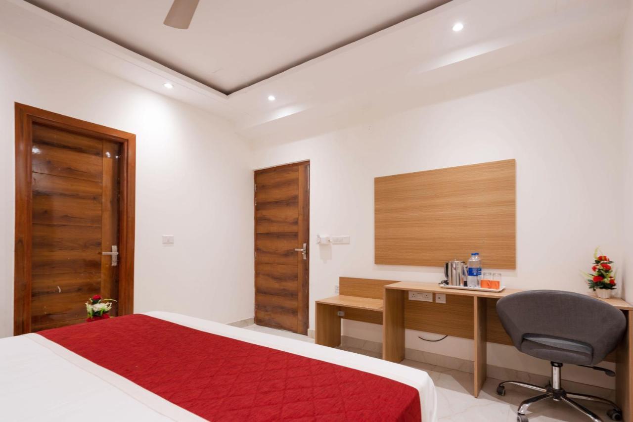 Octave Nirvana Suites Gurgaon Luaran gambar